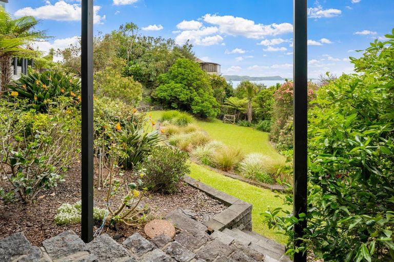 Photo of property in 40 Vipond Road, Stanmore Bay, Whangaparaoa, 0932