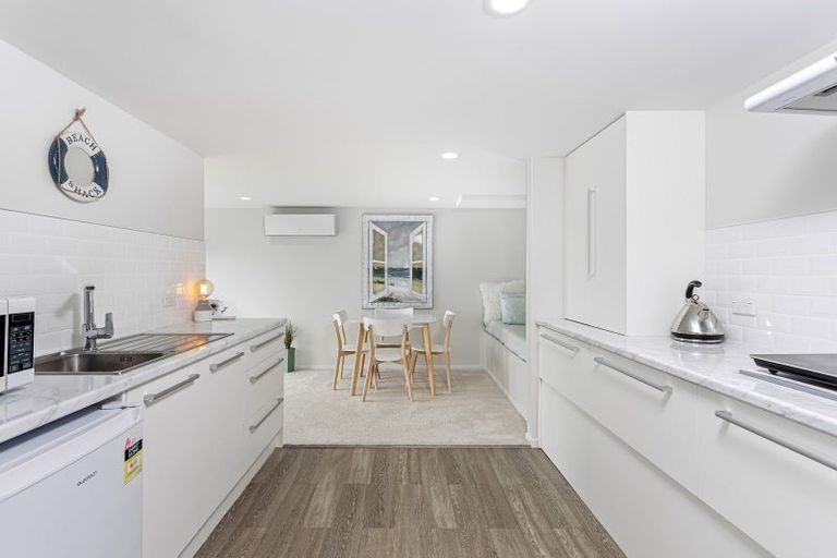 Photo of property in 49 The Ritz, Orewa, 0931