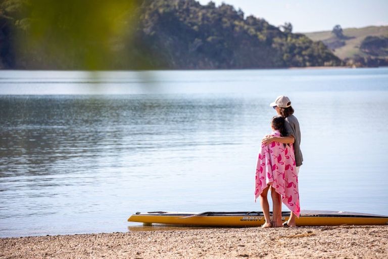 Photo of property in 37 Bay View Road, Raglan, 3225