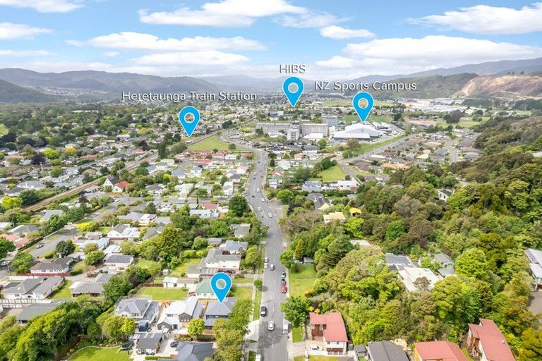 Photo of property in 47a Heretaunga Square, Silverstream, Upper Hutt, 5019