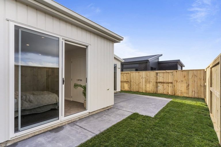 Photo of property in 3 Whau Lane, Papamoa, 3118