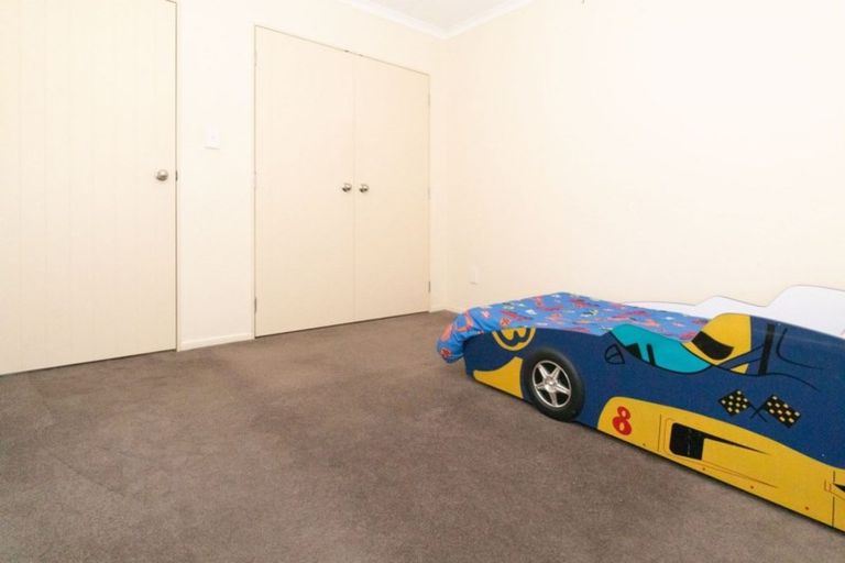 Photo of property in 59a Hewlett Road, Massey, Auckland, 0614