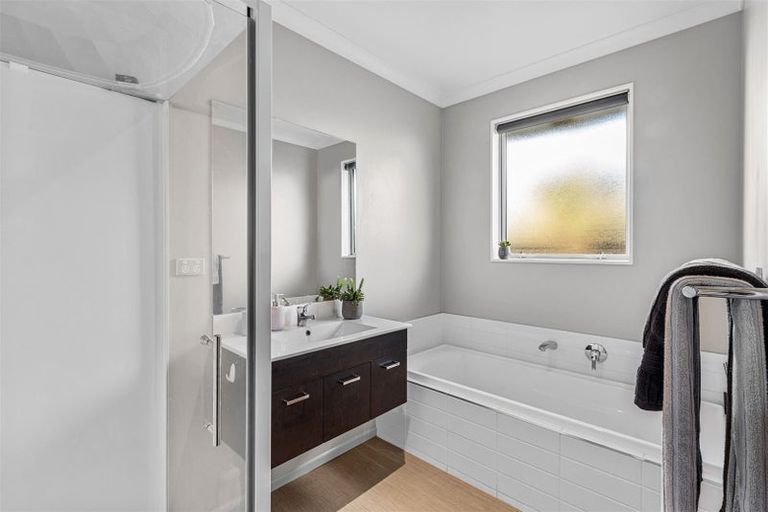 Photo of property in 4 Andesite Drive, Rolleston, 7614