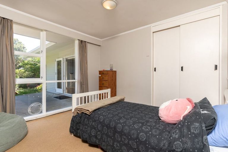 Photo of property in 4 Chudleigh Grove, Churton Park, Wellington, 6037