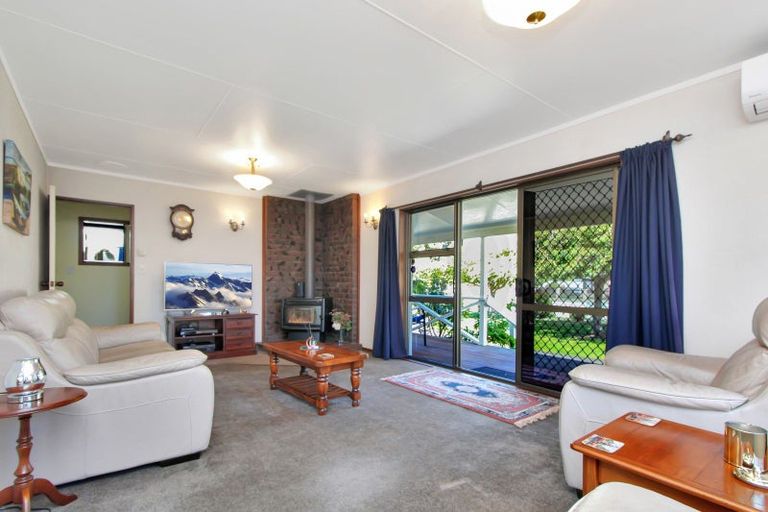 Photo of property in 8 Smith Street, Dannevirke, 4930