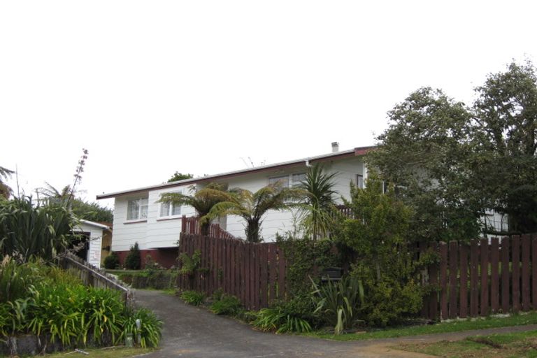 Photo of property in 3 Te Ngaere Place, Merrilands, New Plymouth, 4312