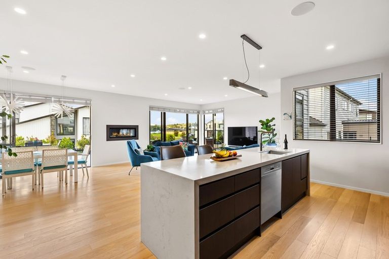 Photo of property in 42 Tai Crescent, Hobsonville, Auckland, 0616