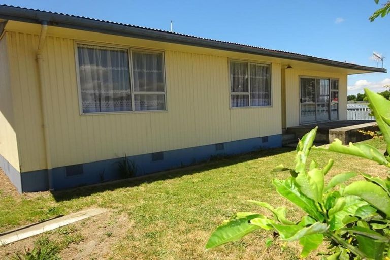 Photo of property in 1/53 Columbus Crescent, Flaxmere, Hastings, 4120