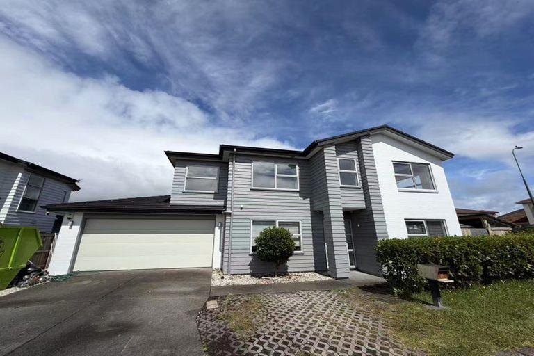 Photo of property in 21 Kensway Drive, Flat Bush, Auckland, 2016