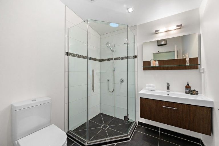 Photo of property in 36a Mandalay Terrace, Khandallah, Wellington, 6035