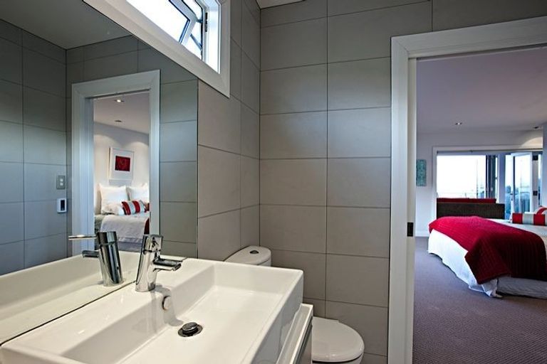 Photo of property in 1/78 Esplanade, Sumner, Christchurch, 8081