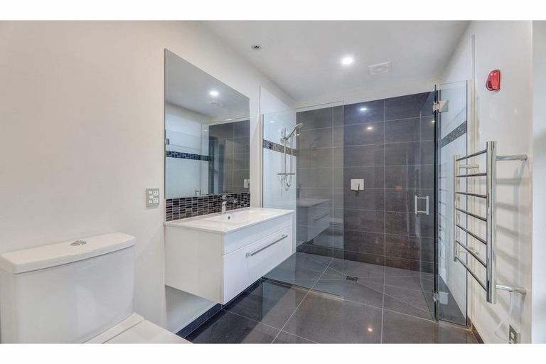 Photo of property in 7 Crown Close, Prebbleton, 7604