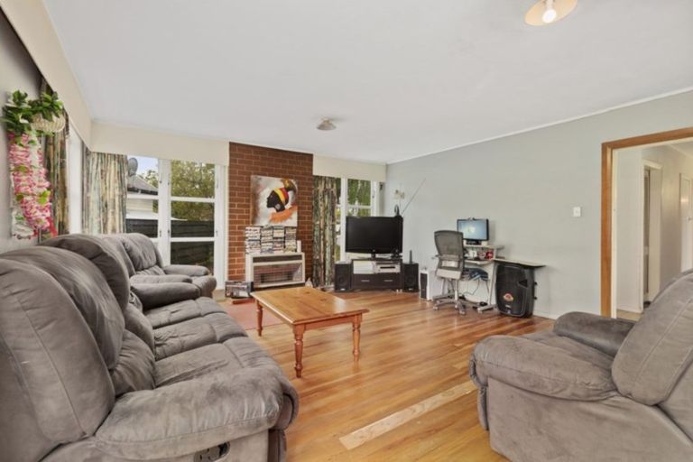 Photo of property in 22 Weka Grove, Elderslea, Upper Hutt, 5018