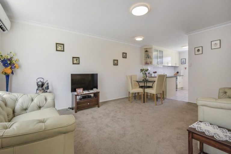 Photo of property in 5/1 Akehurst Avenue, New Lynn, Auckland, 0600