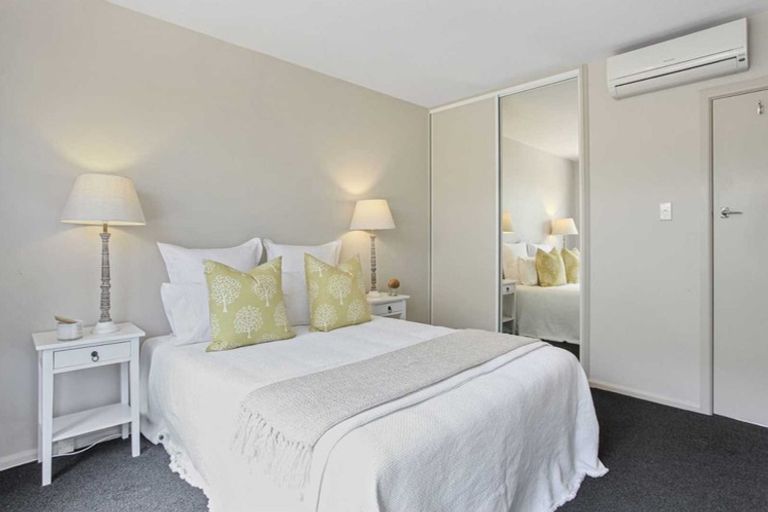 Photo of property in 3/84 Holly Road, St Albans, Christchurch, 8014