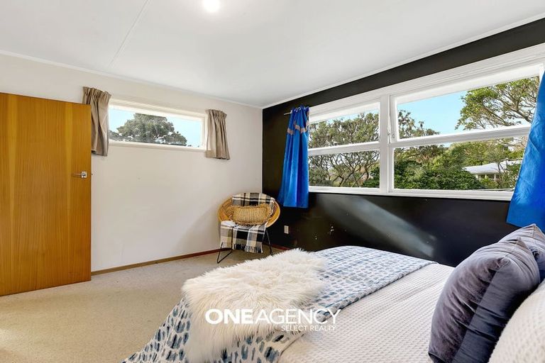 Photo of property in 183 Helston Road, Paparangi, Wellington, 6037
