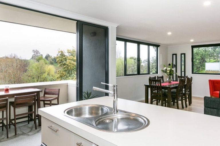 Photo of property in 39 Margaret Avenue, Havelock North, 4130