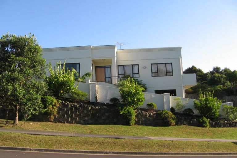 Photo of property in 709a East Coast Road, Browns Bay, Auckland, 0630