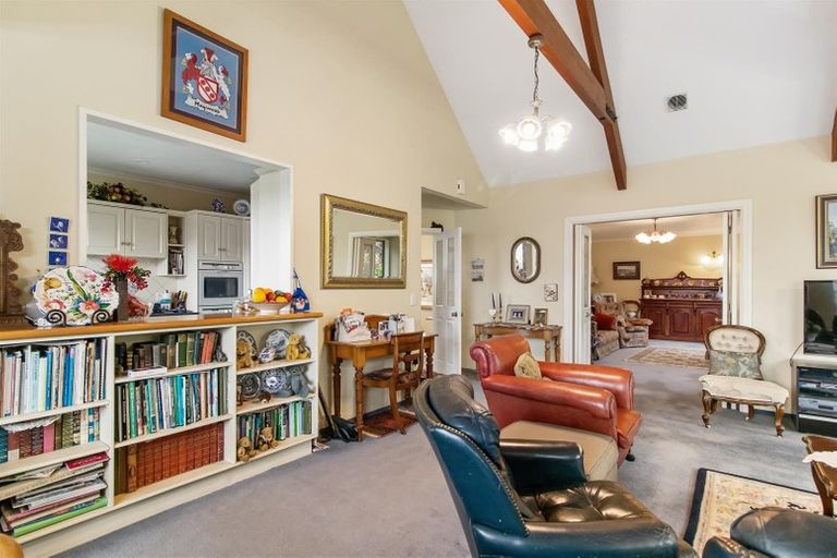 Photo of property in 27-29 Smith Street, Waimate, 7924