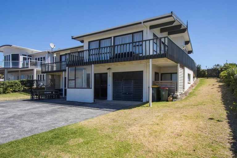 Photo of property in 26 Shaw Road, Waihi Beach, 3611