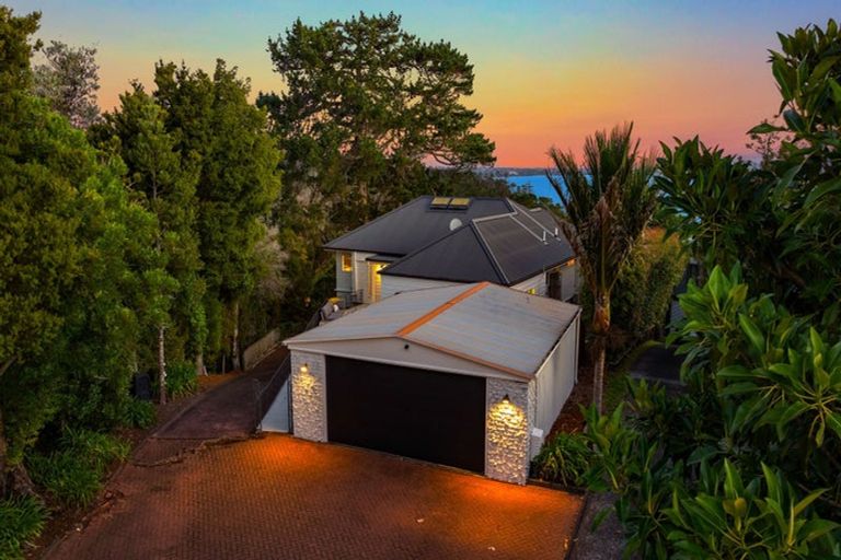 Photo of property in 78 Island Bay Road, Beach Haven, Auckland, 0626