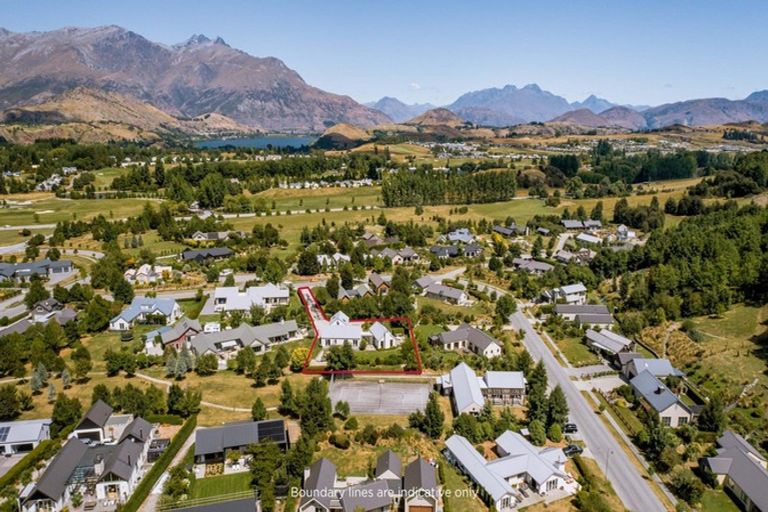 Photo of property in Butel Park, 22 Essex Avenue, Arrowtown, 9302