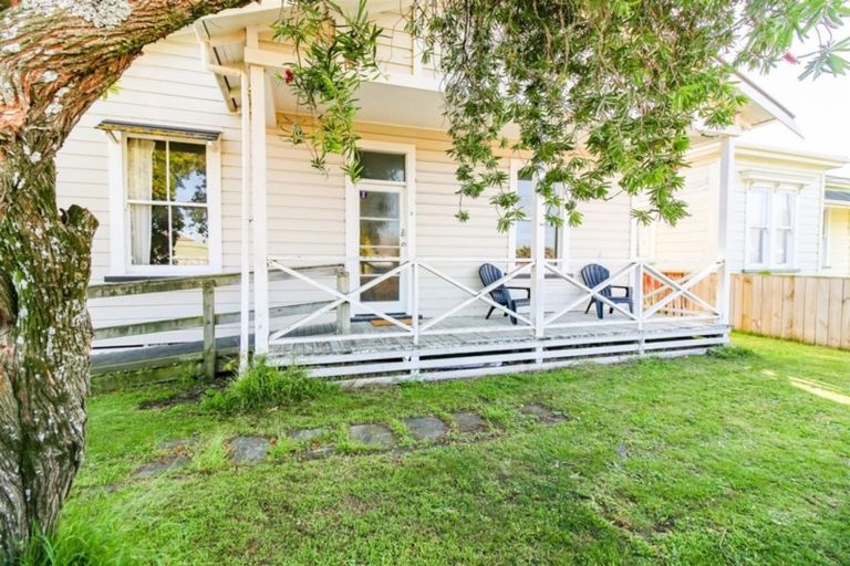 Photo of property in 3 Mahoney Street, Whanganui East, Whanganui, 4500