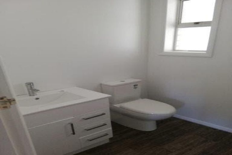 Photo of property in 61 Williams Street, Cambridge, 3434