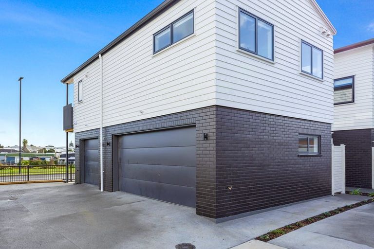 Photo of property in 8 Te Napi Drive, Takanini, Auckland, 2112