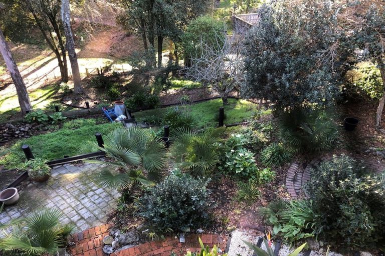 Photo of property in 13 Awarua Crescent, Havelock North, 4130