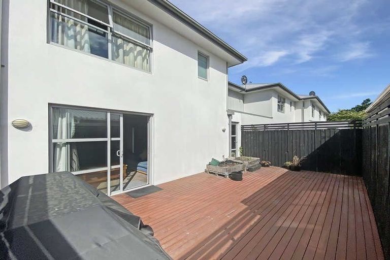 Photo of property in 65 Longfellow Street, Sydenham, Christchurch, 8023