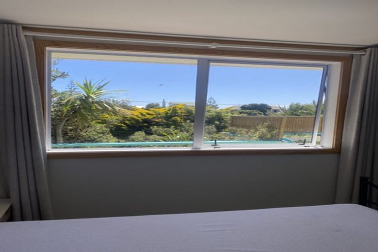 Photo of property in 42 Rua Avenue, Waitarere Beach, Levin, 5510