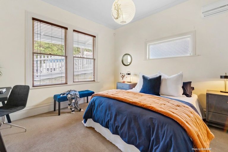 Photo of property in 38 Todman Street, Brooklyn, Wellington, 6021