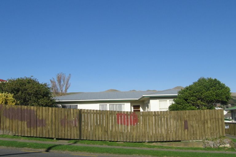 Photo of property in 88 Warspite Avenue, Cannons Creek, Porirua, 5024