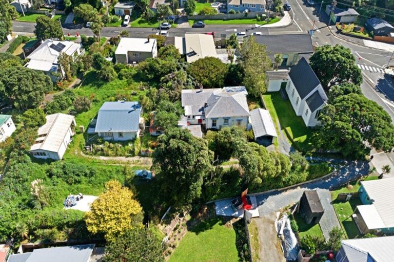 Photo of property in 15 Beach Road, Paekakariki, 5034