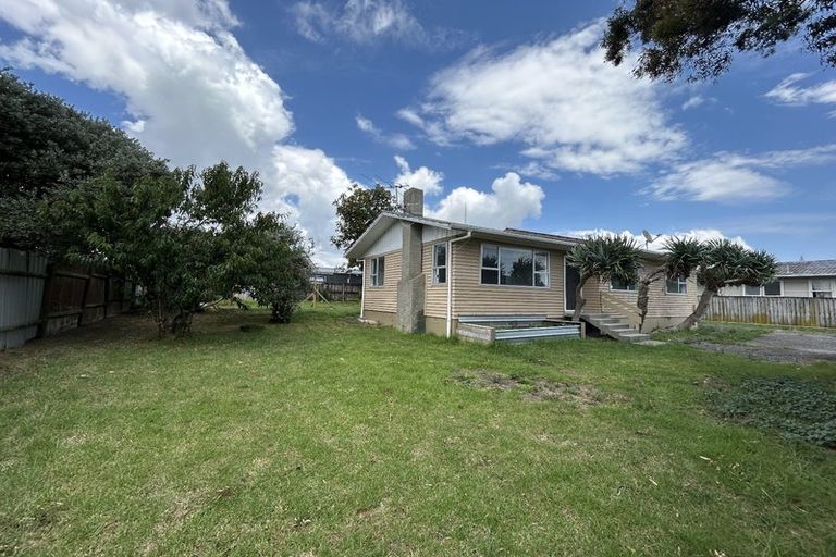 Photo of property in 23 Ronald Place, Manurewa, Auckland, 2102