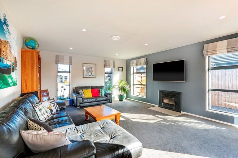 Photo of property in 44 Quartz Drive, Rolleston, 7614