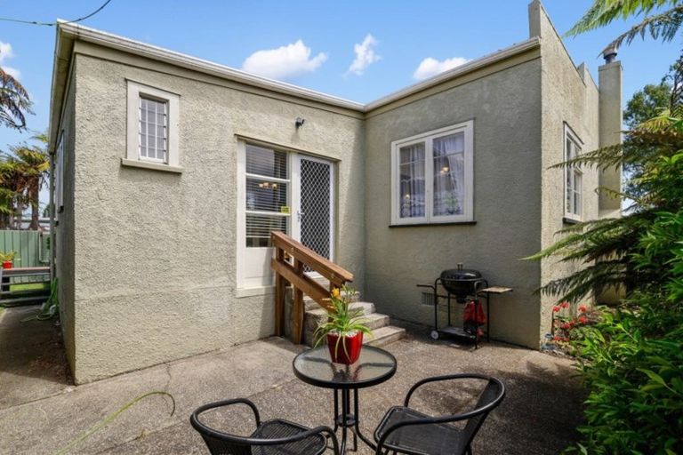 Photo of property in 24 Ann Street, Victoria, Rotorua, 3010