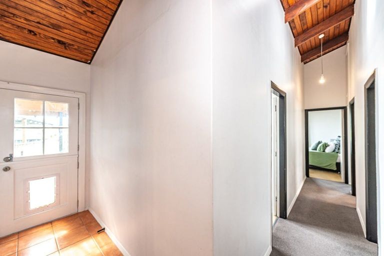 Photo of property in 17 Toi Street, Tawhero, Whanganui, 4501