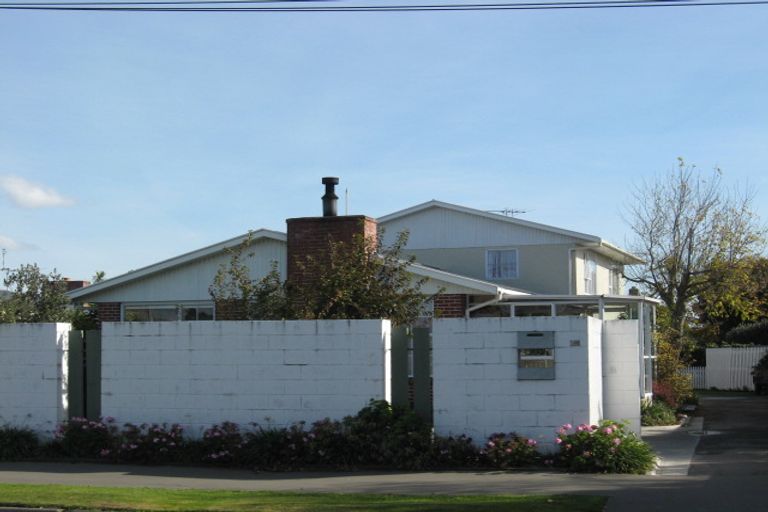 Photo of property in 181 Waimairi Road, Ilam, Christchurch, 8041