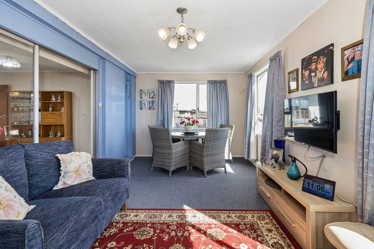 Photo of property in 6 Moana Crescent, Redwoodtown, Blenheim, 7201