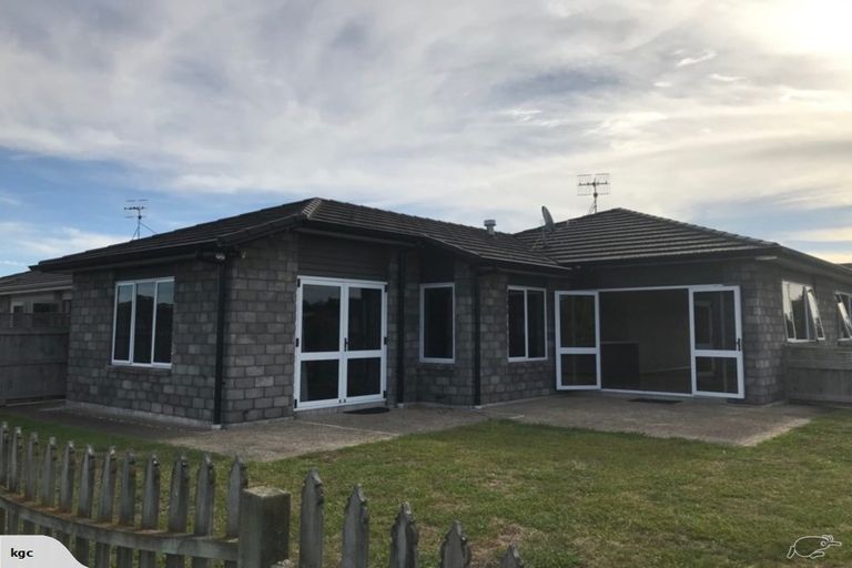 Photo of property in 31 Scoria Close, Pyes Pa, Tauranga, 3112