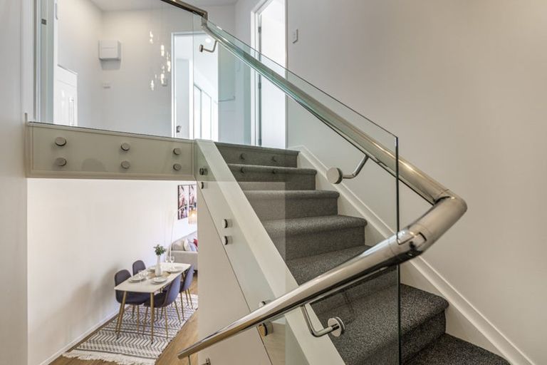 Photo of property in 1a Bellville Drive, Clendon Park, Auckland, 2103