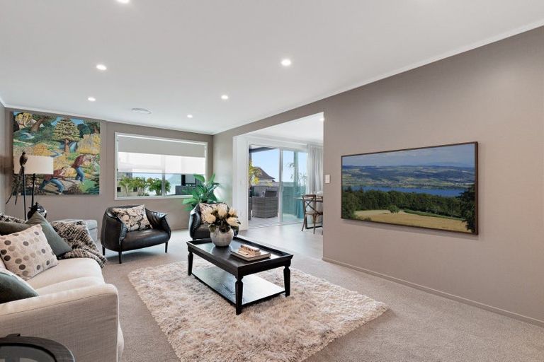 Photo of property in 10 Seaway Terrace, Otumoetai, Tauranga, 3110