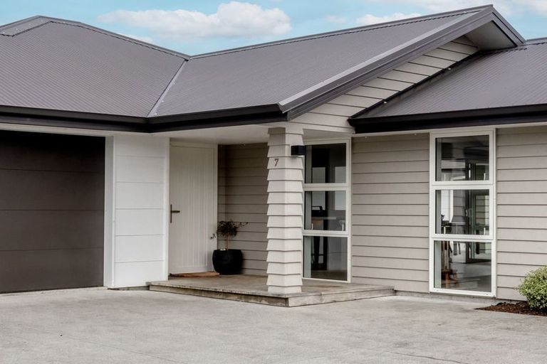 Photo of property in 7 Pine Tree Road, Kaniere, Hokitika, 7811