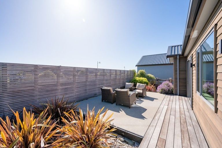 Photo of property in 4 Mcdonald Street, Wanaka, 9305