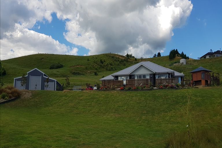 Photo of property in 21 Niccone Place, Bombay, 2675