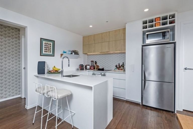 Photo of property in 201/25 Bute Road, Browns Bay, Auckland, 0630