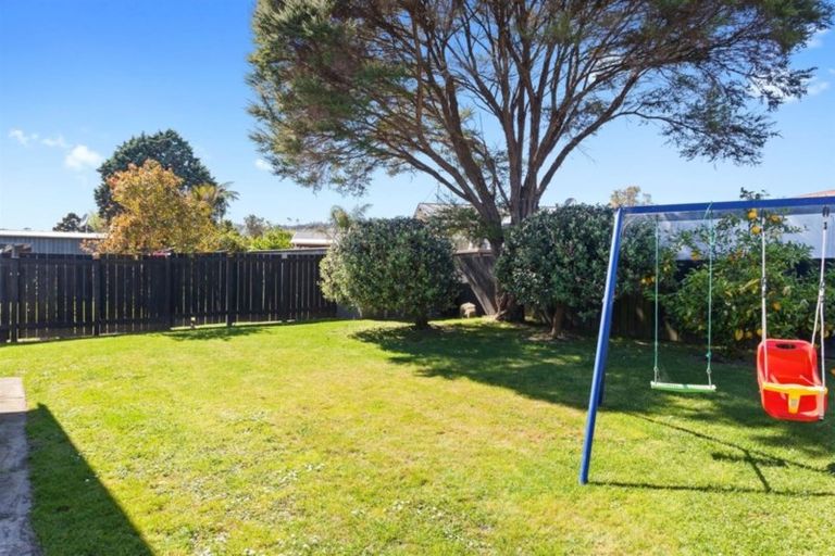 Photo of property in 43 Awatapu Drive, Whakatane, 3120