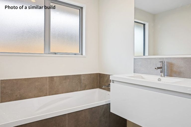 Photo of property in 34 Mehrtens Crescent, Woodend, 7691